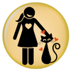 mujer entiende por que su gato orina por fuera del arenero